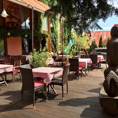 Hotel & Penzion Grand Matej Banská Štiavnica Екстериор снимка