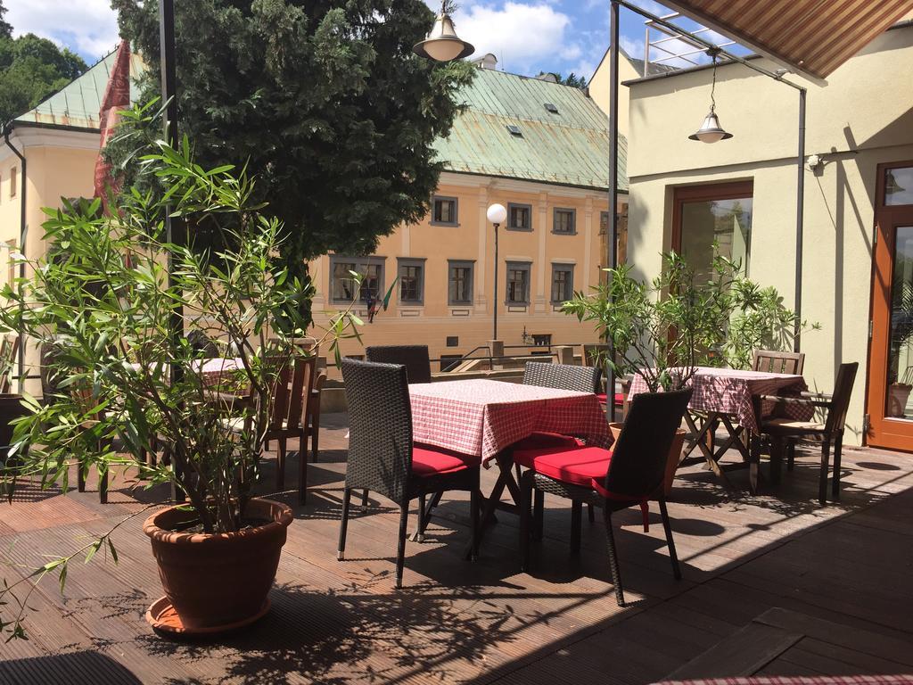 Hotel & Penzion Grand Matej Banská Štiavnica Екстериор снимка